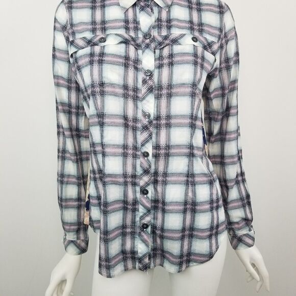Cabi Plaid & Floral Button Down Festival Shirt - Picture 3 of 6